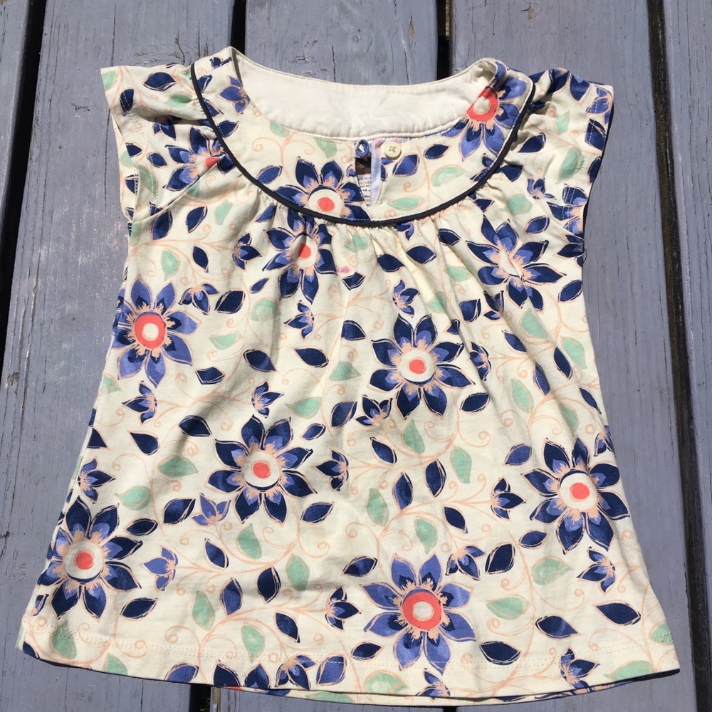 Tea collection tunic